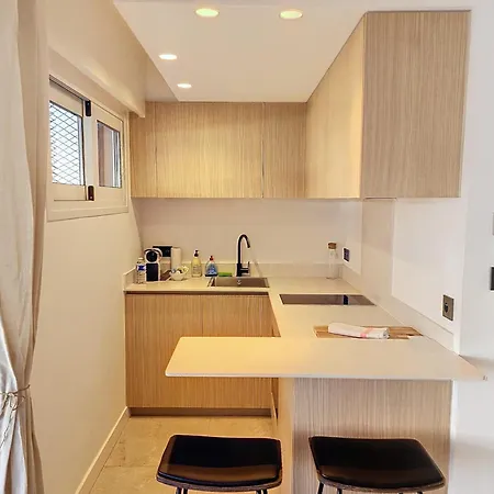 Holiday home Henri Camille Real Estate -copacabana - Adorable Au Palm